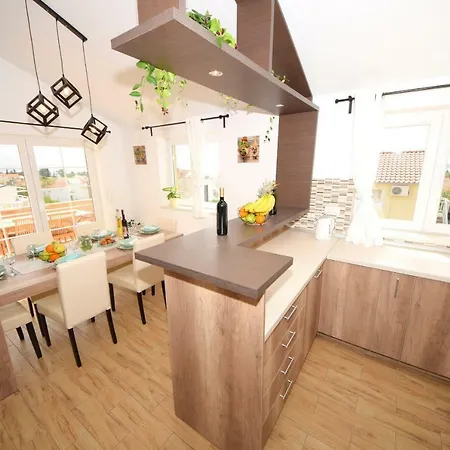 Luxury Penthouse With Jacuzzi In Orebić Buitenkant foto