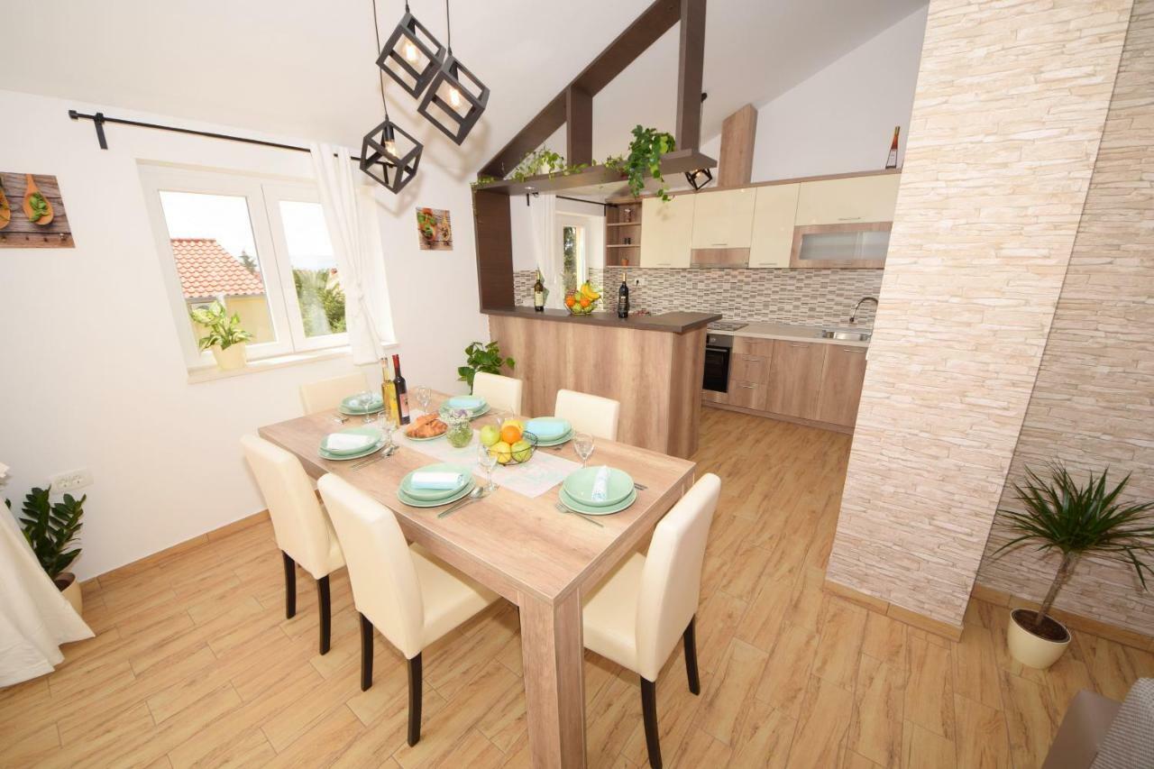 Apartmán Luxury Penthouse With Jacuzzi In Orebić